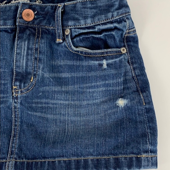 American Eagle Distressed Denim Mini Skirt Size 0 - Picture 8 of 8